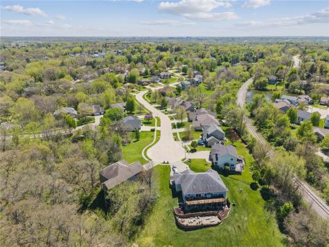 1819 Timber Hills Drive Coralville IA 52241