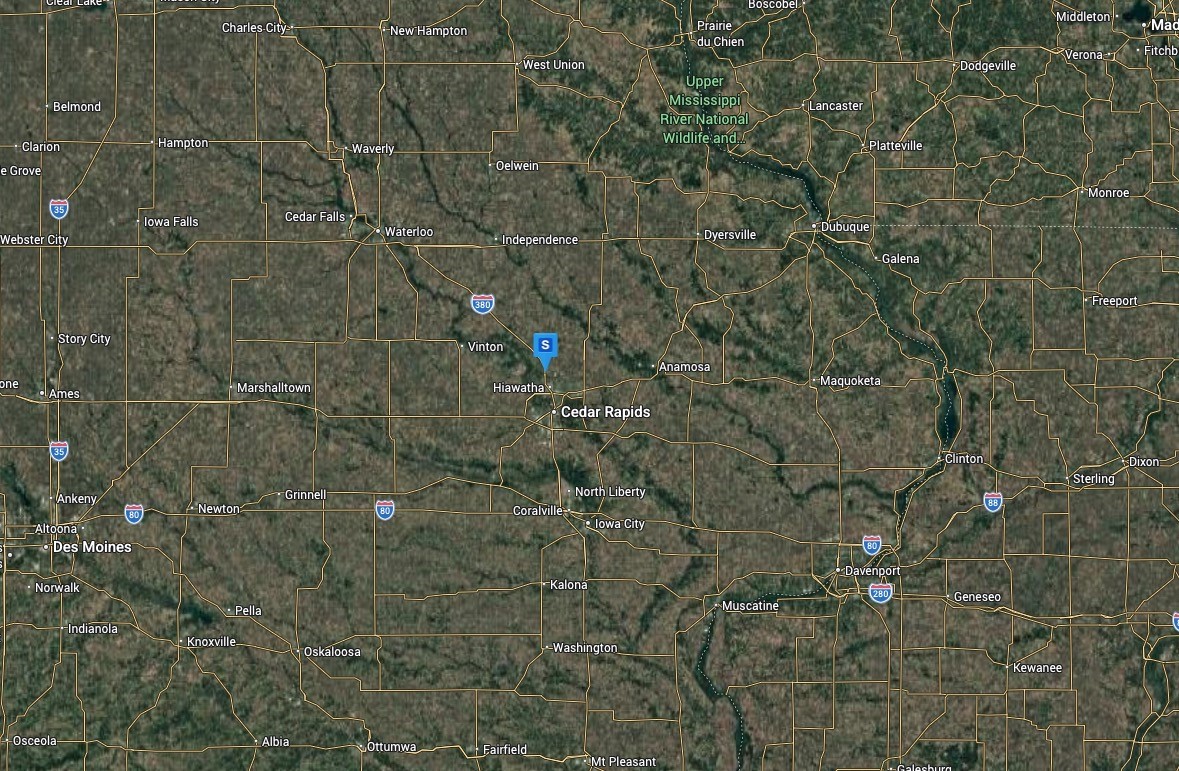 3058 Forrest Hill Court Hiawatha IA 52233