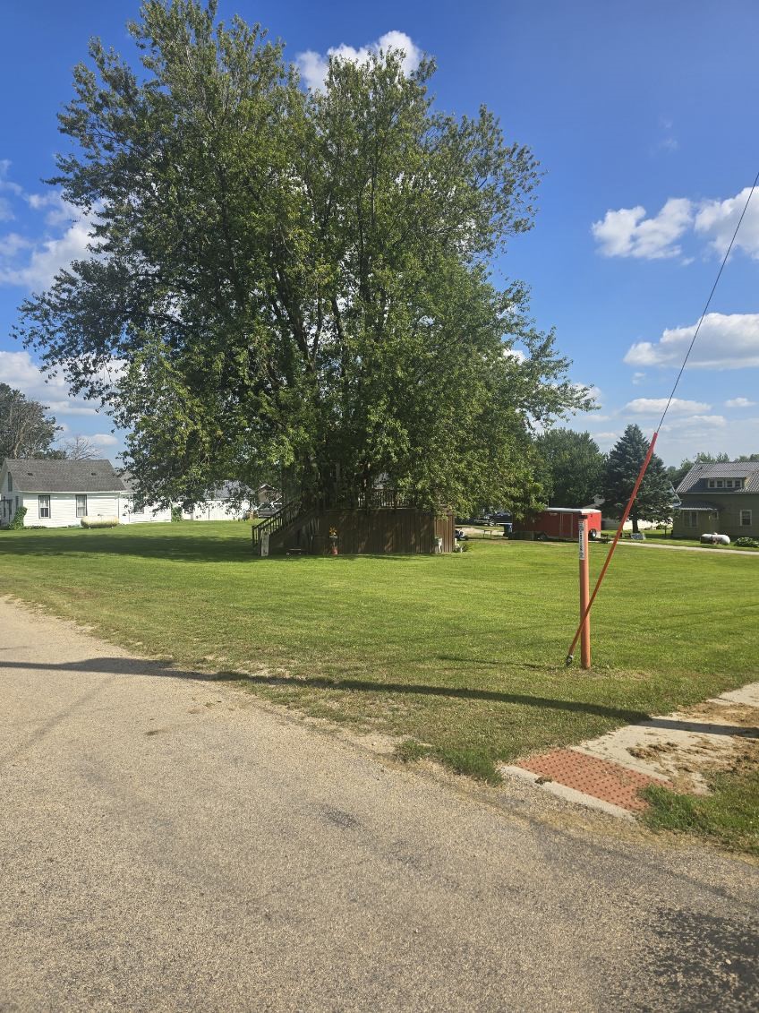 307/311 Webster Wyoming IA 52362