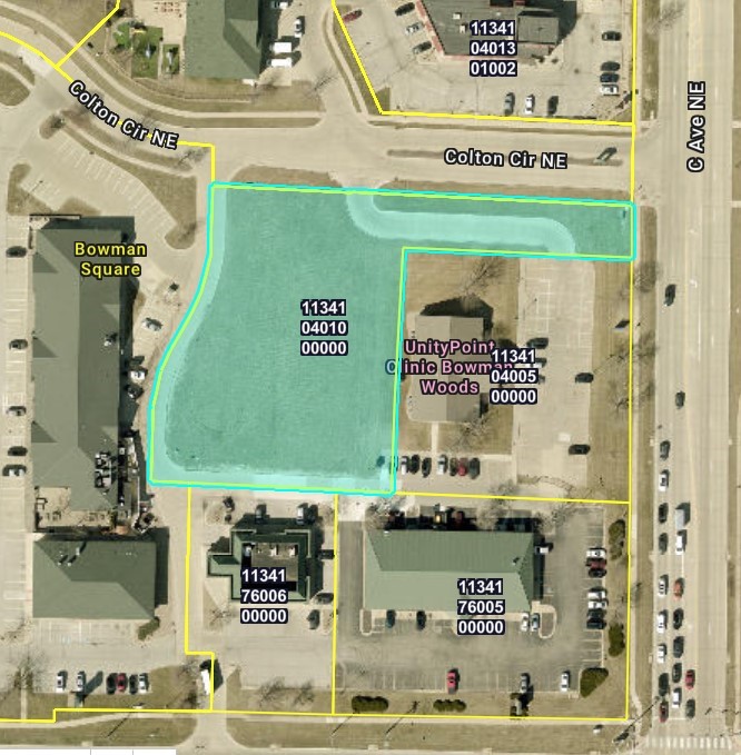 425 Colton Circle NE Cedar Rapids IA 52402