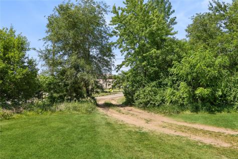5711 16th Avenue SW Cedar Rapids IA 52404