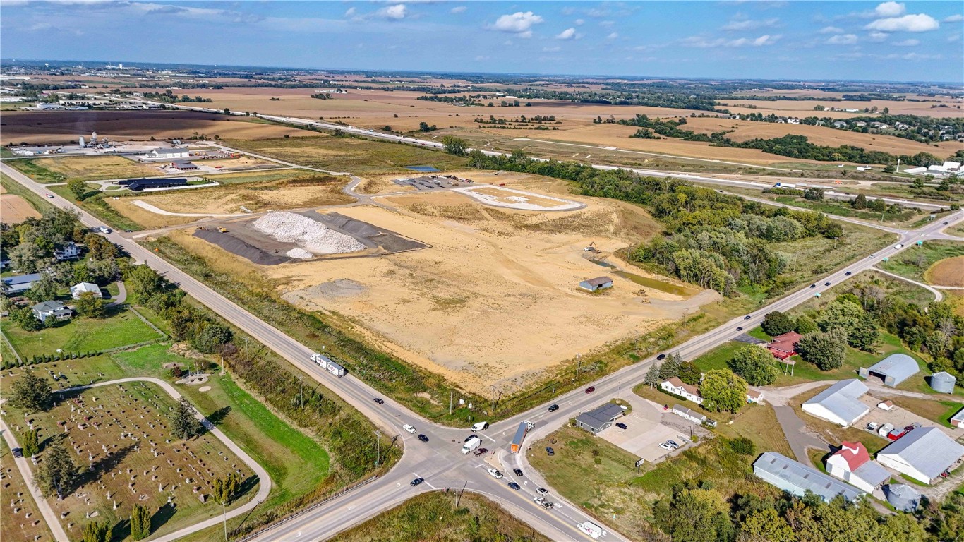 I-380/120TH Street NW Swisher IA 52338
