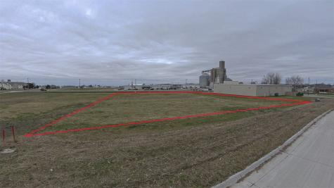 910 S K Avenue Vinton IA 52349