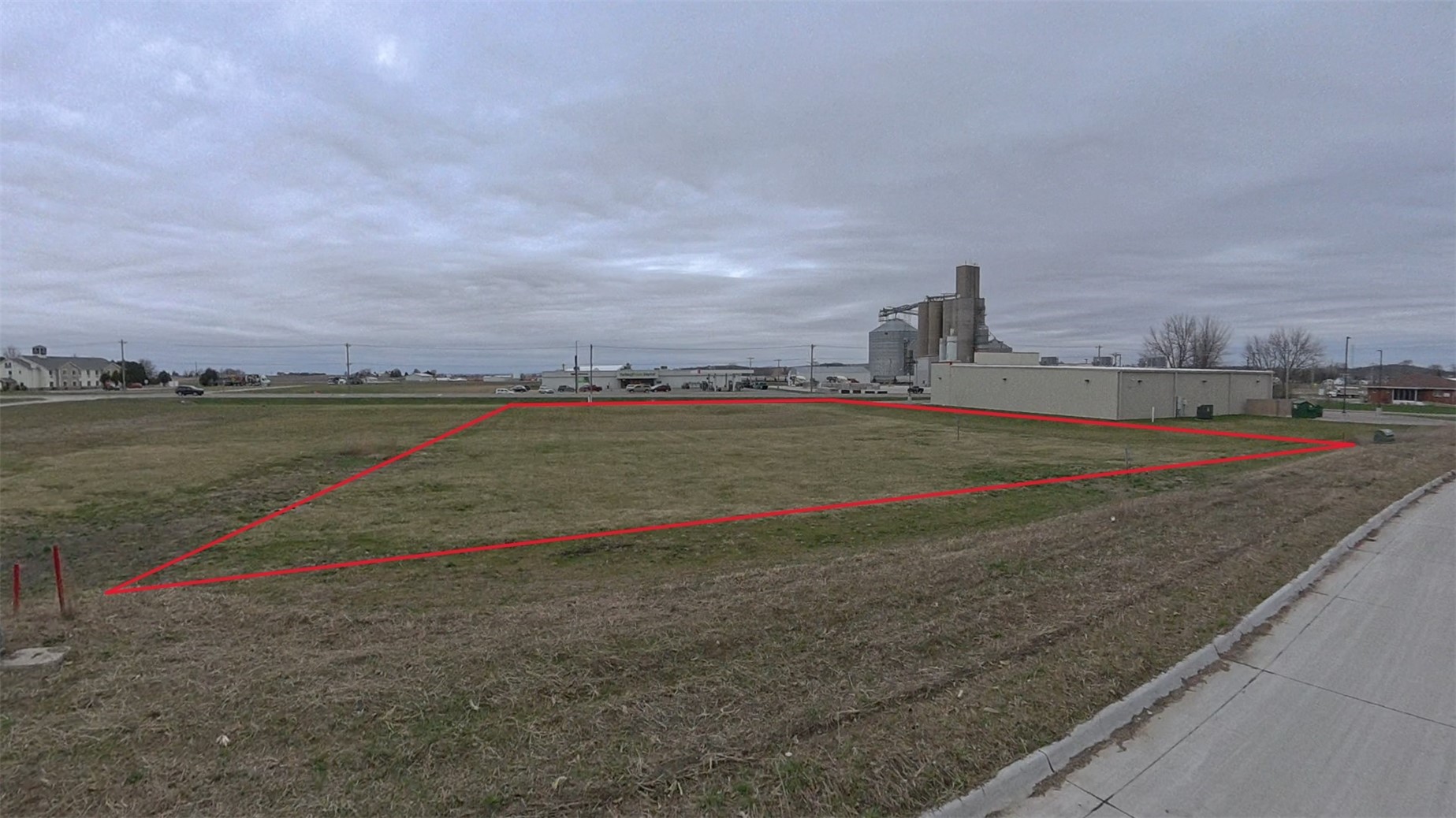 910 S K Avenue Vinton IA 52349
