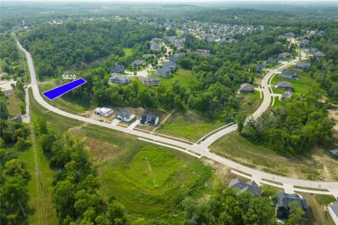 5802,5814,5808,5802,5801 Seminole Valley Trail NE Cedar Rapids IA 52411