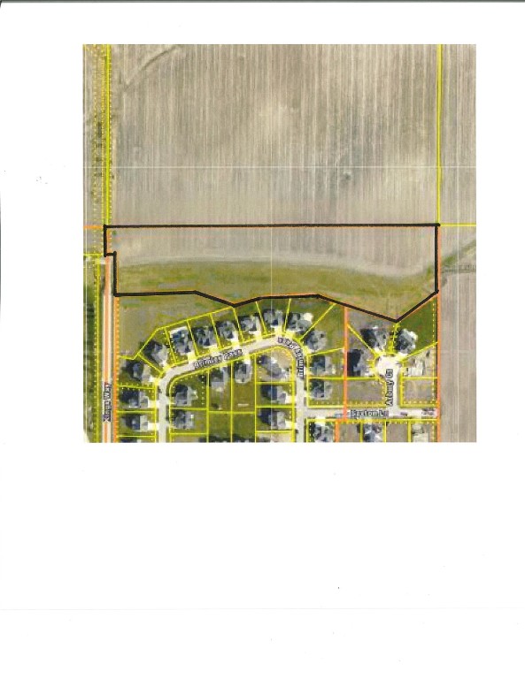 8.98 Acres M/l N Center Point Road Robins IA 52328