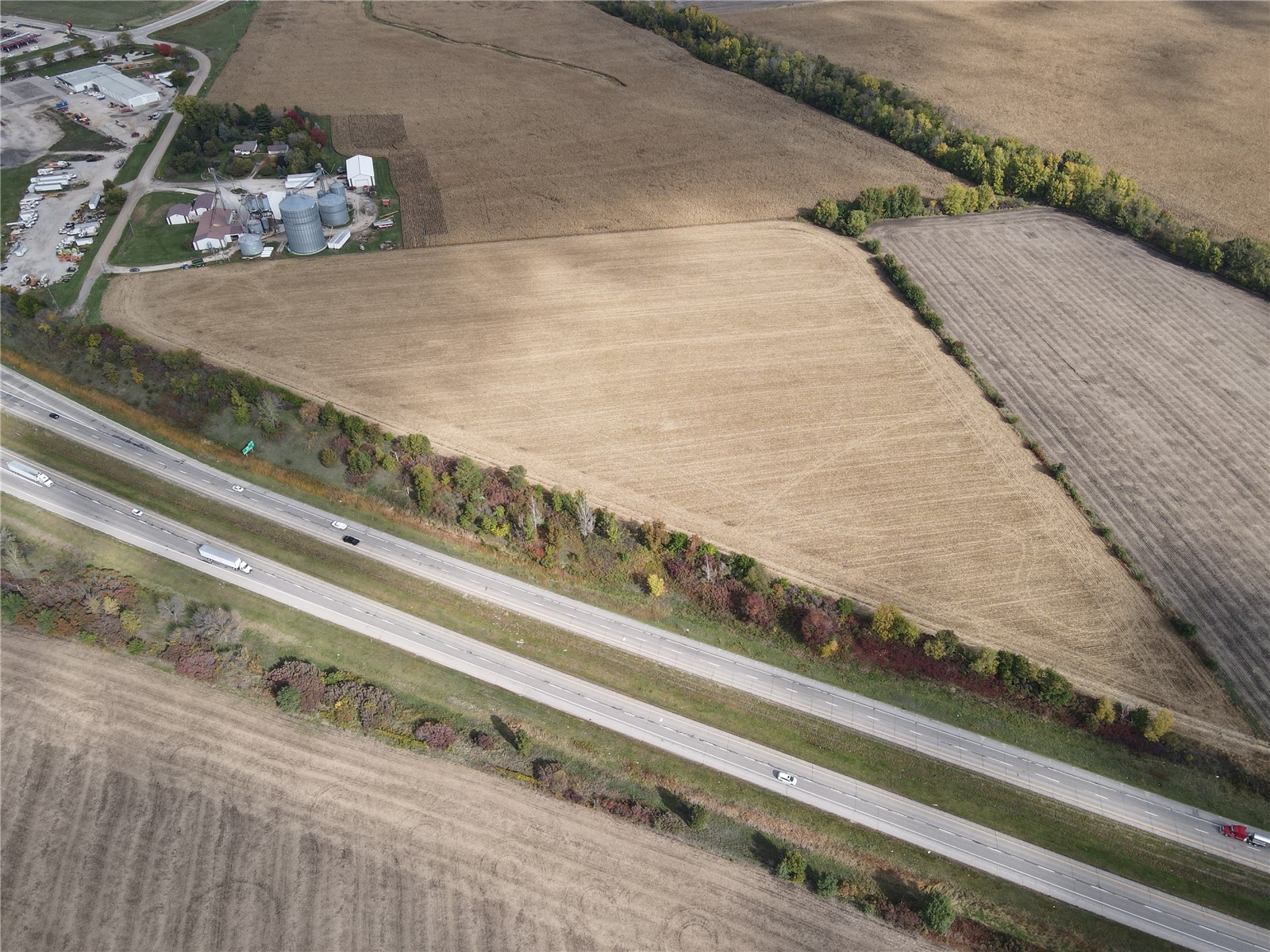 Grain Lane Center Point IA 52213
