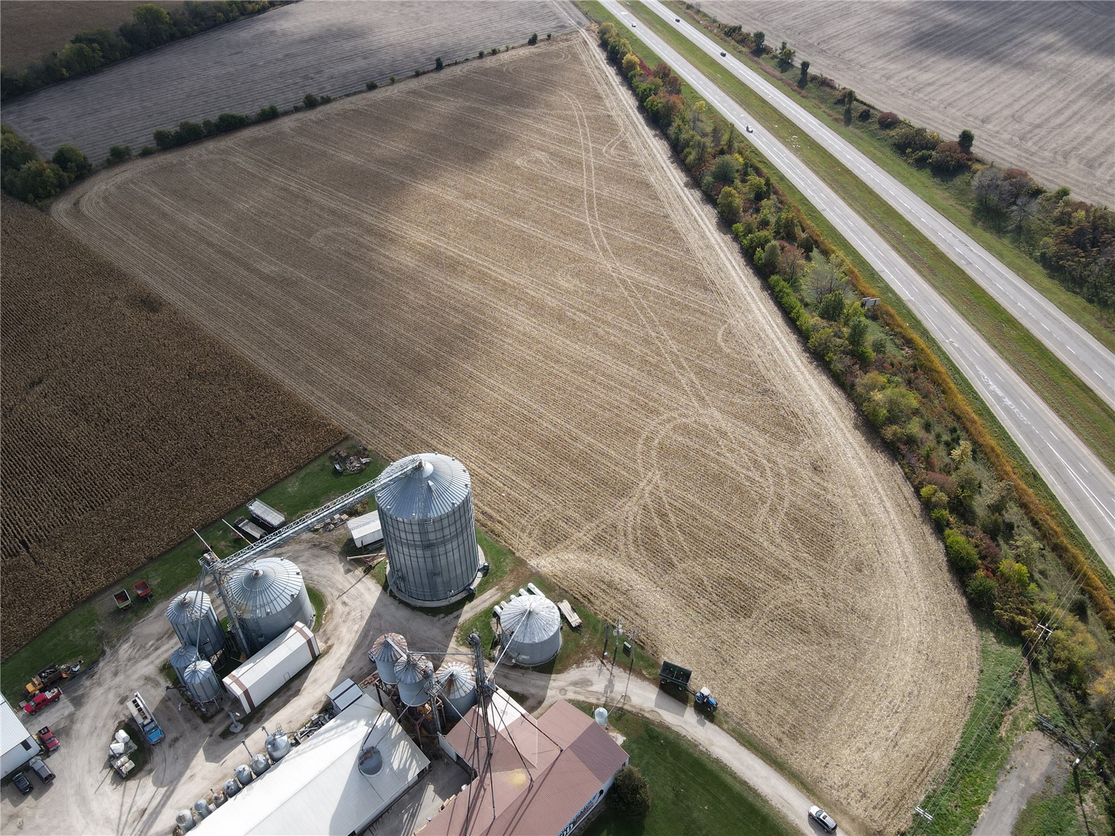 Grain Lane Center Point IA 52213