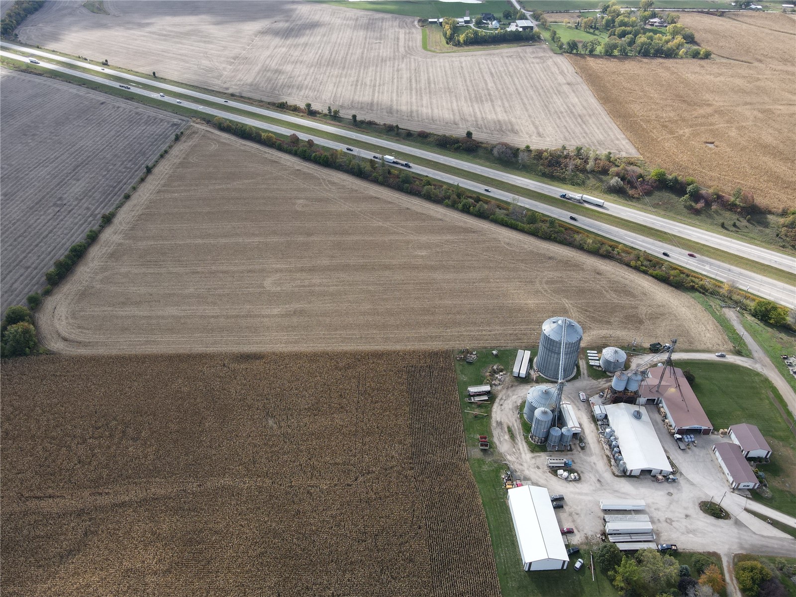 Grain Lane Center Point IA 52213