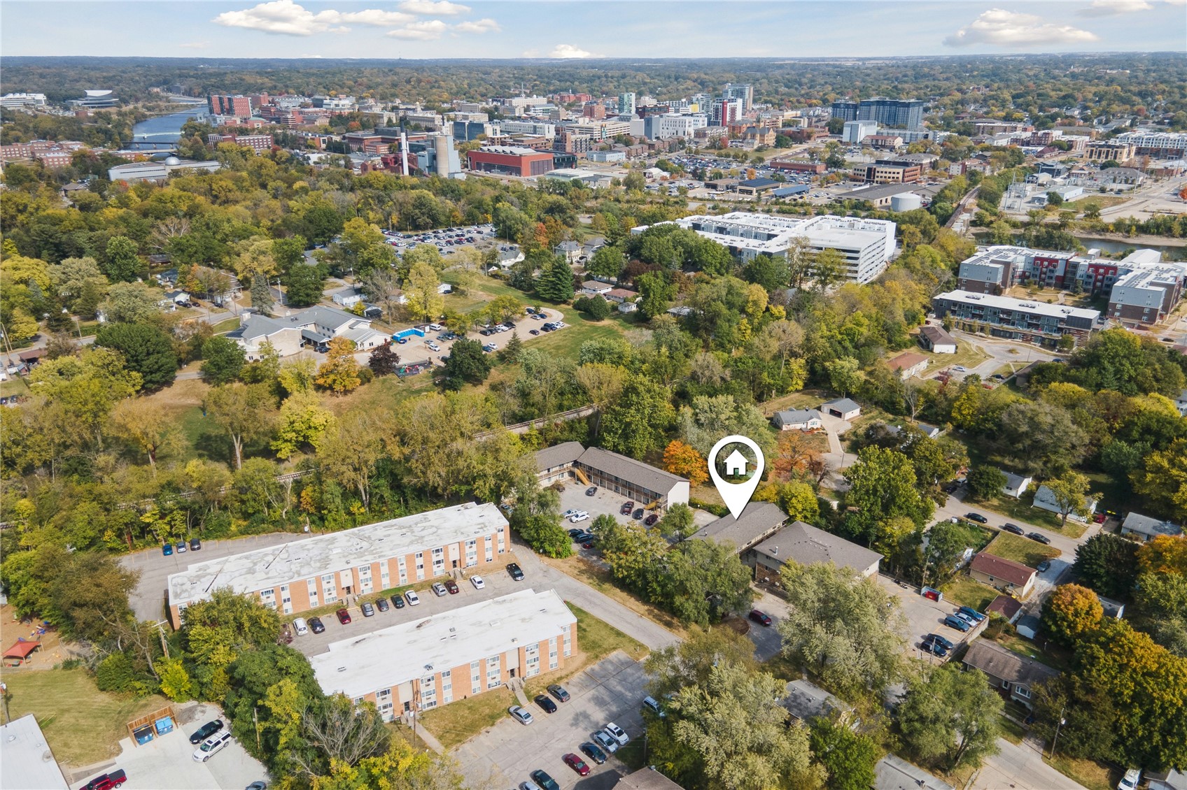732,736,740 Michael Street Iowa City IA 52246