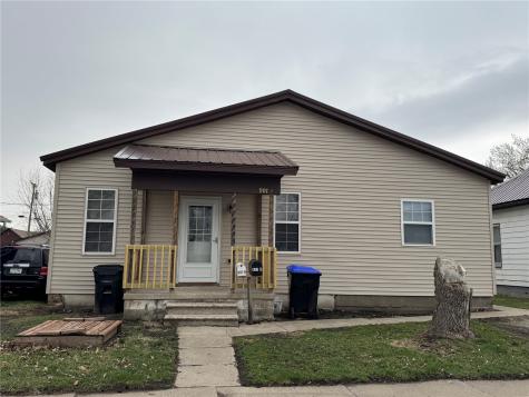 907 6TH Avenue Belle Plaine IA 52208
