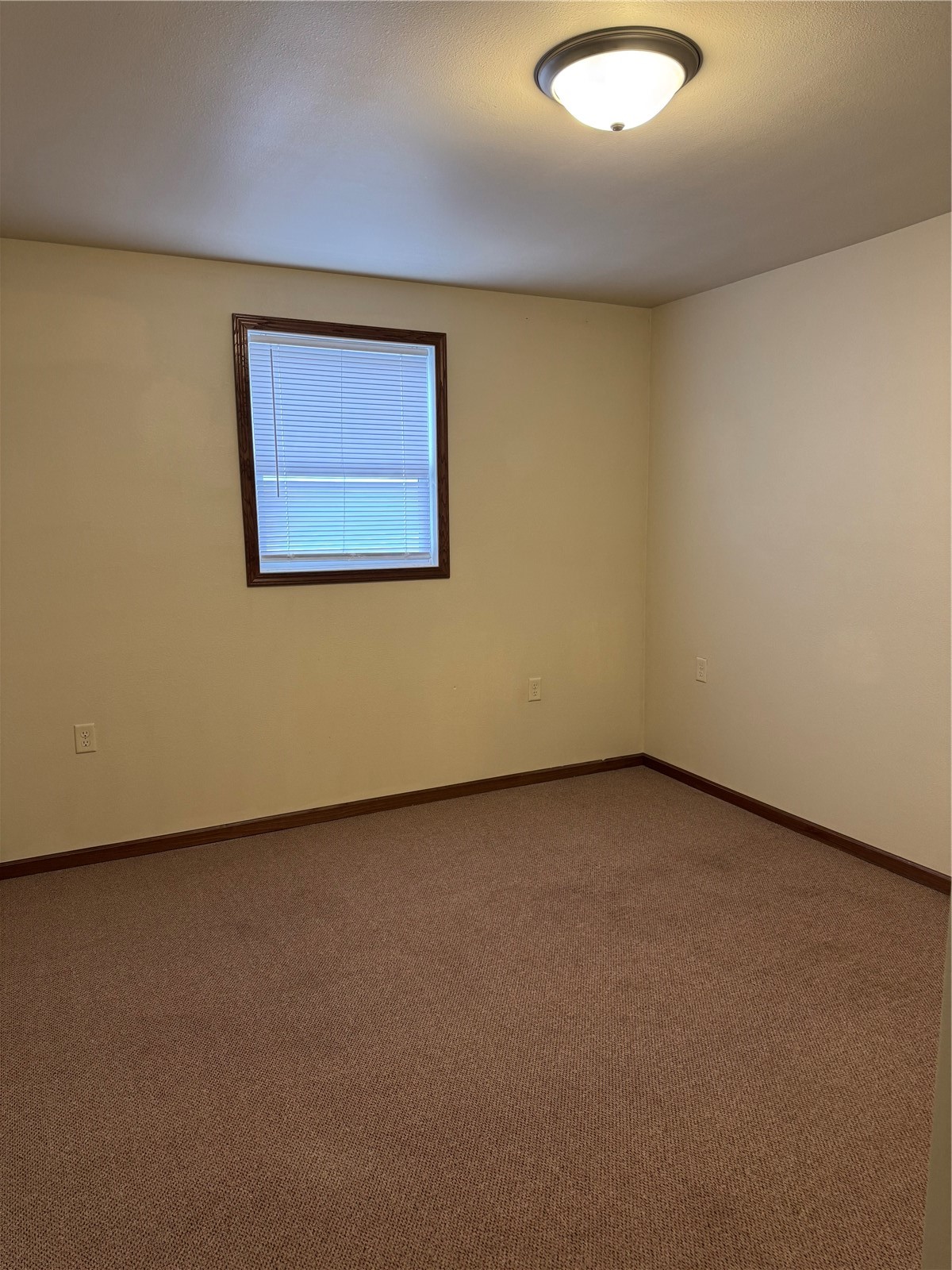 907 6th Avenue Belle Plaine IA 52208