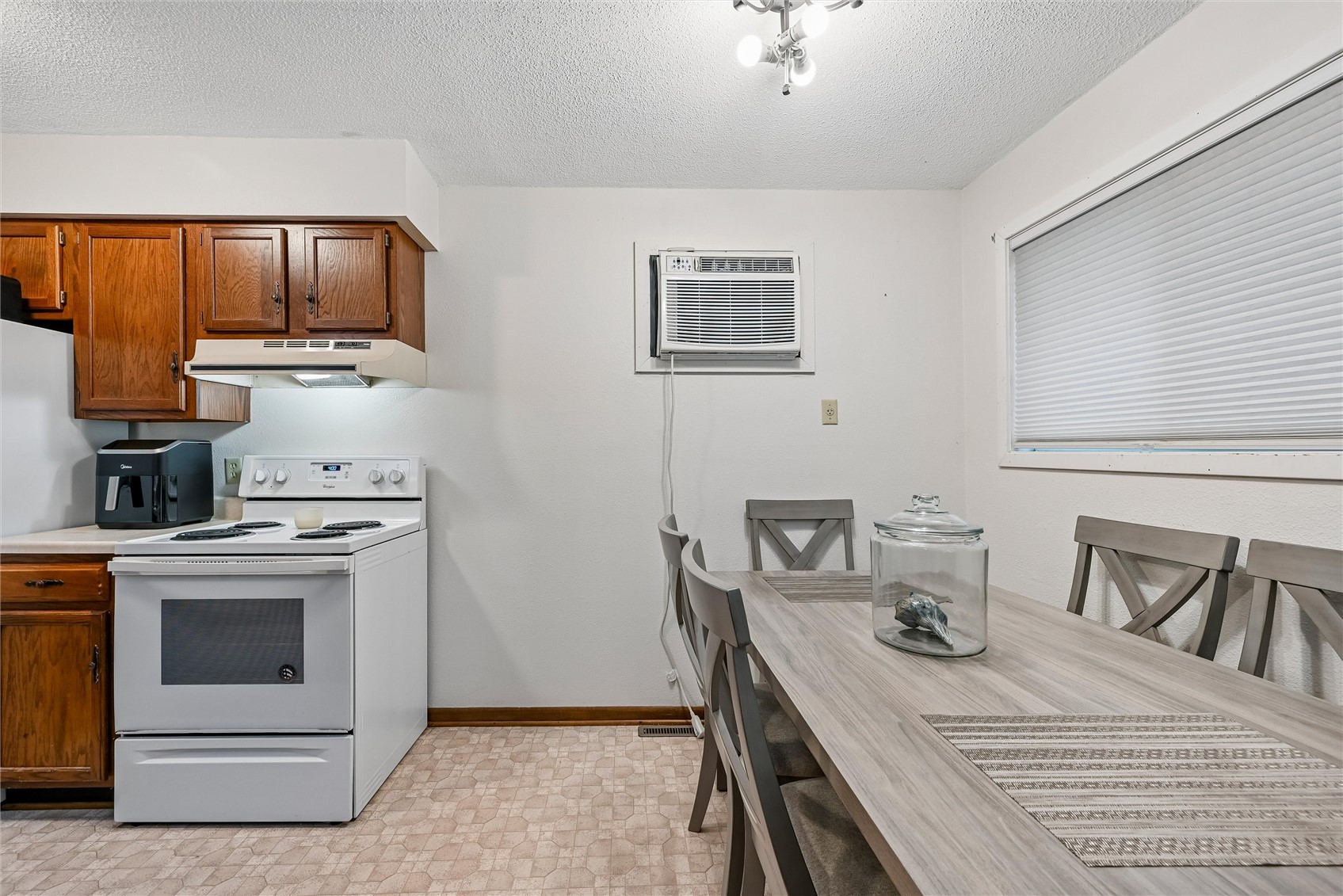 88 Main Avenue Atkins IA 52206