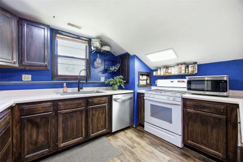 503 Q Street South Amana IA 52334