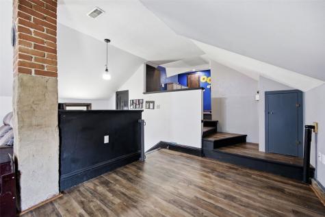 503 Q Street South Amana IA 52334
