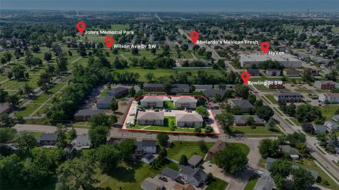 16 Aossey Lane SW Cedar Rapids IA 52404