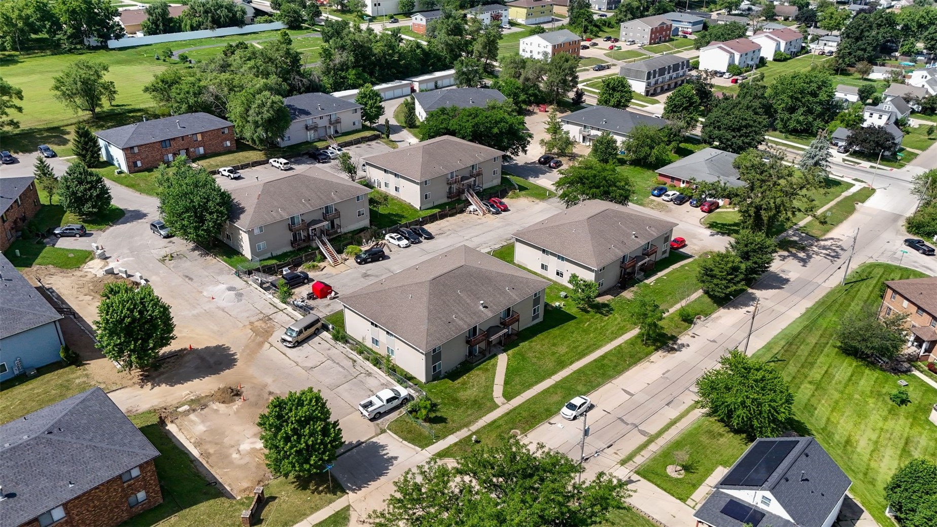 16 Aossey Lane SW Cedar Rapids IA 52404