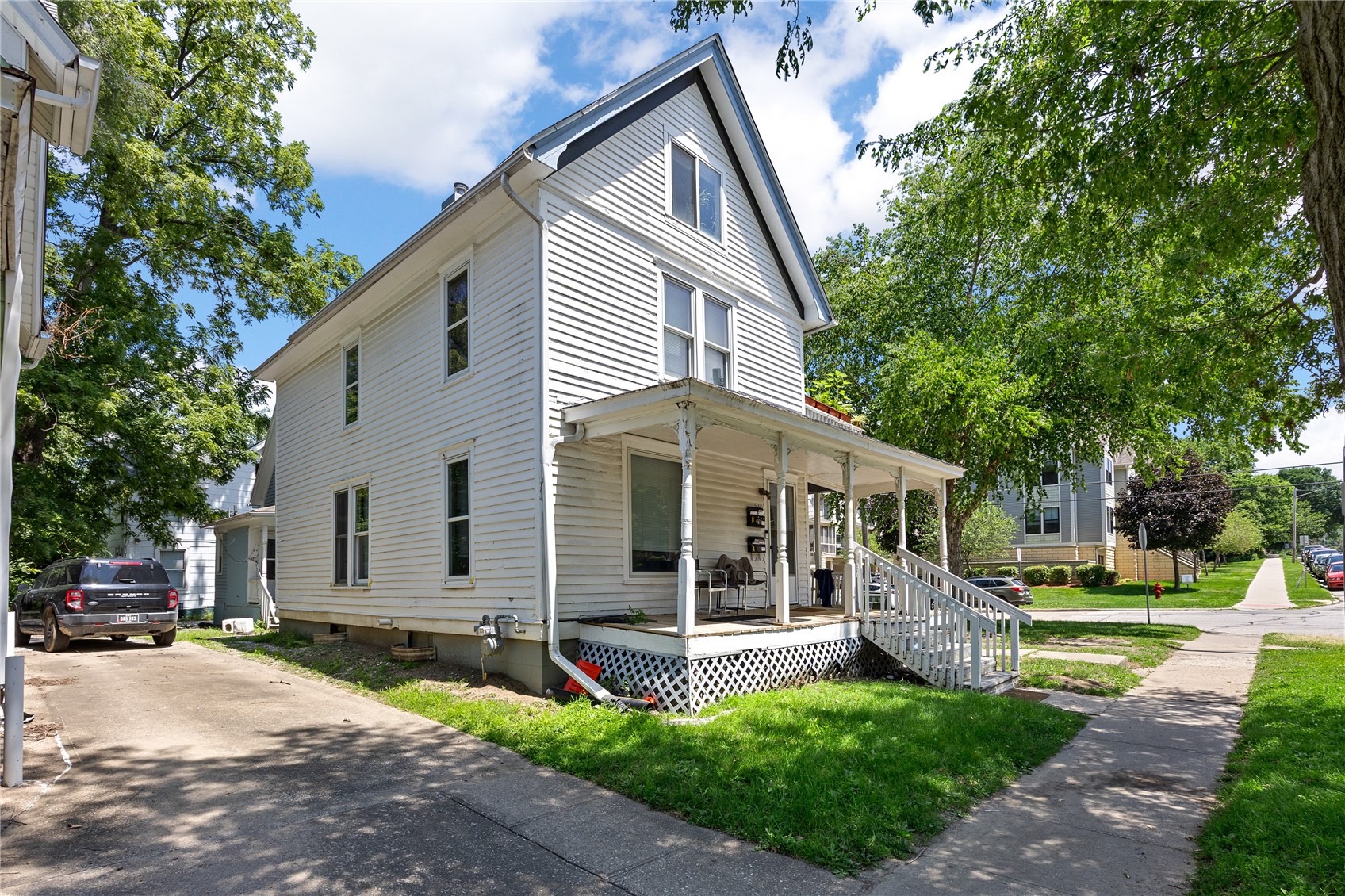 530 E Washington Street Iowa City IA 52240