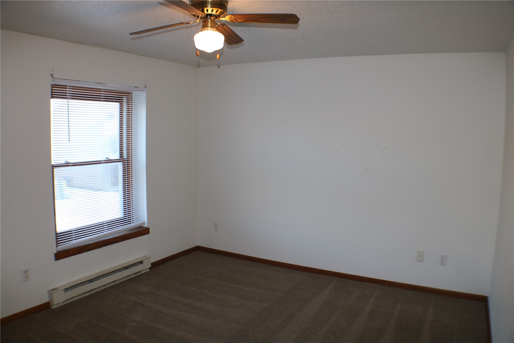 805/807 20th Avenue Coralville IA 52241
