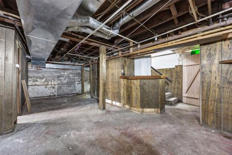 1521 Washington Cedar Rapids IA 52403