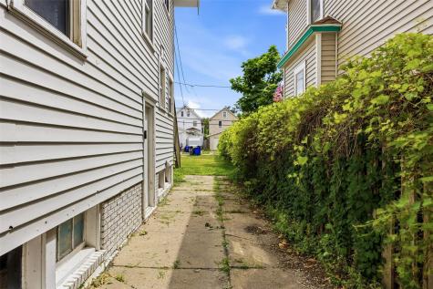 1521 Washington Cedar Rapids IA 52403