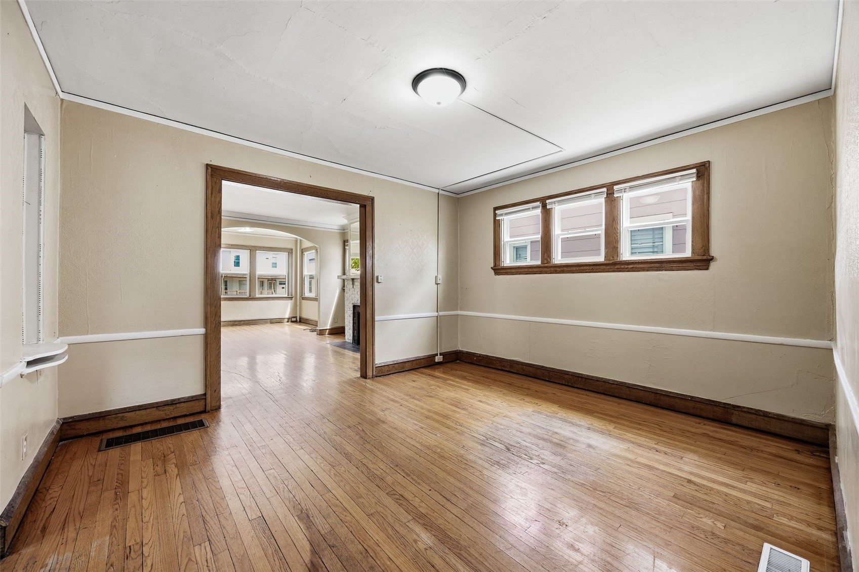 1521 Washington Cedar Rapids IA 52403