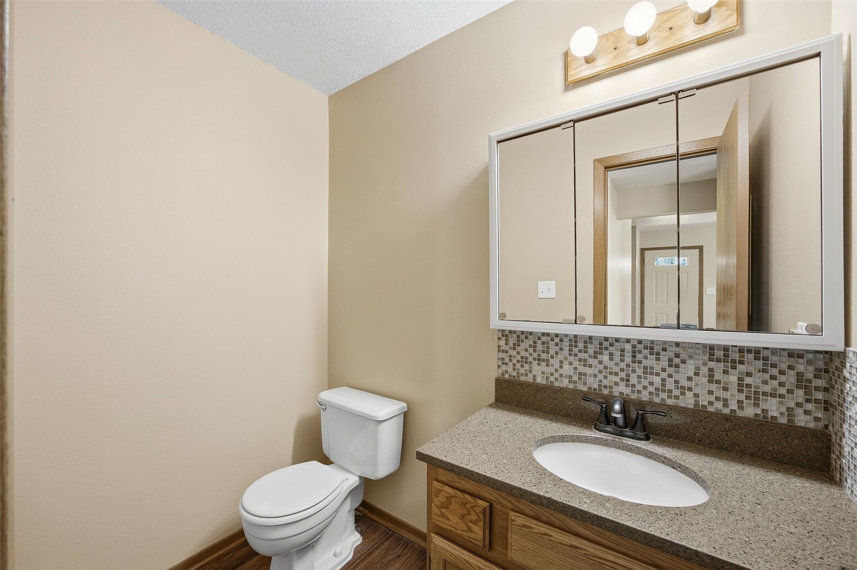 350 & 352 3rd Avenue Marion IA 52302