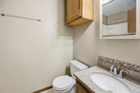350 & 352 3rd Avenue Marion IA 52302