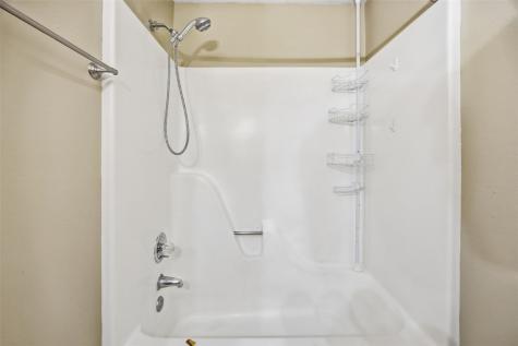 350 & 352 3rd Avenue Marion IA 52302