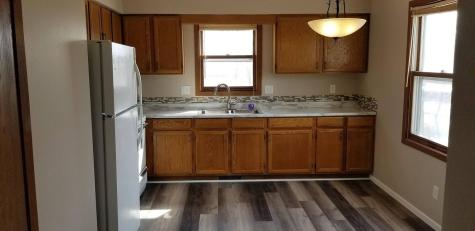 350 & 352 3rd Avenue Marion IA 52302