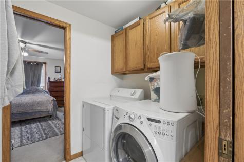 409 S 7th Avenue Iowa City IA 52245