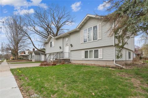 409 S 7th Avenue Iowa City IA 52245