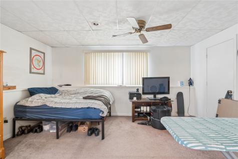 409 S 7th Avenue Iowa City IA 52245