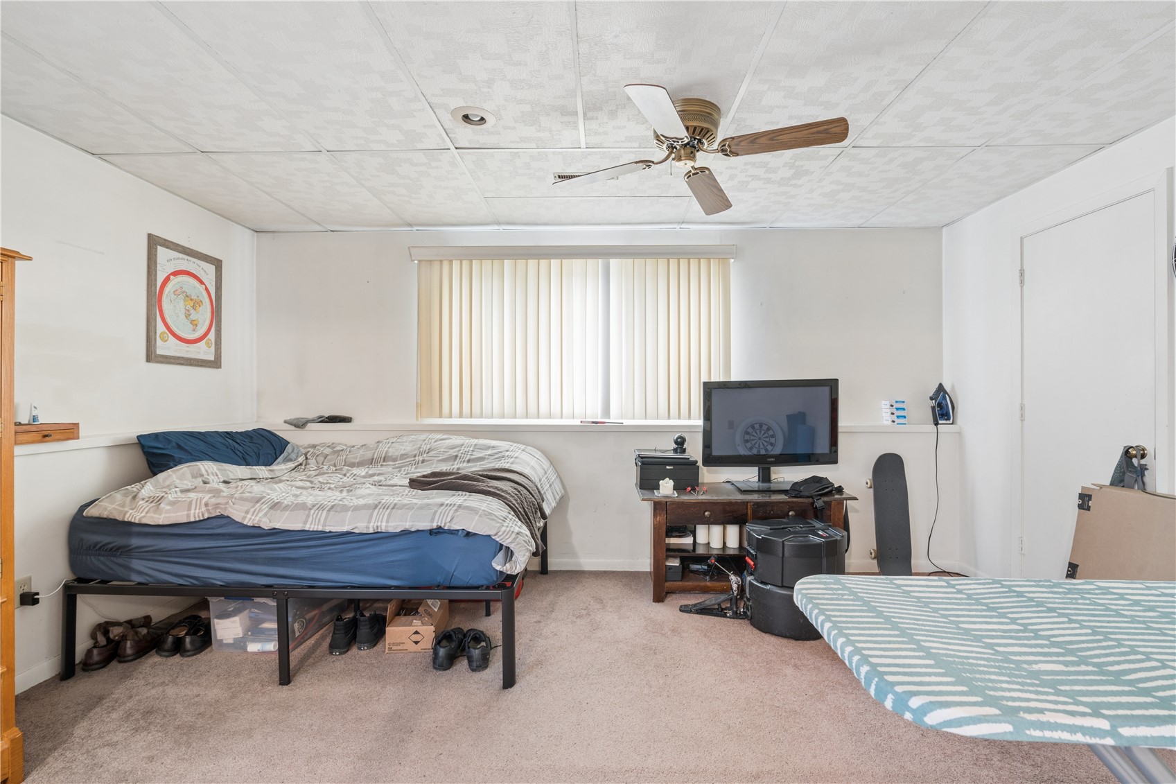409 S 7th Avenue Iowa City IA 52245