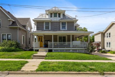 619 E Burlington Street Iowa City IA 52240