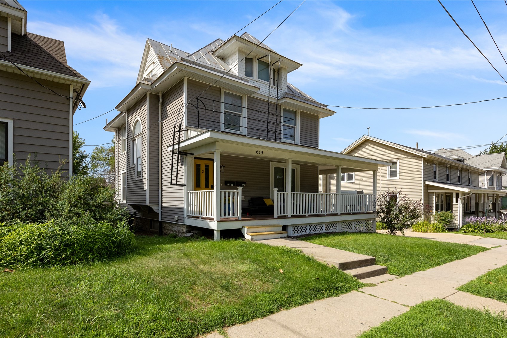 619 E Burlington Street Iowa City IA 52240