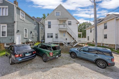 217 S Johnson Street Iowa City IA 52240