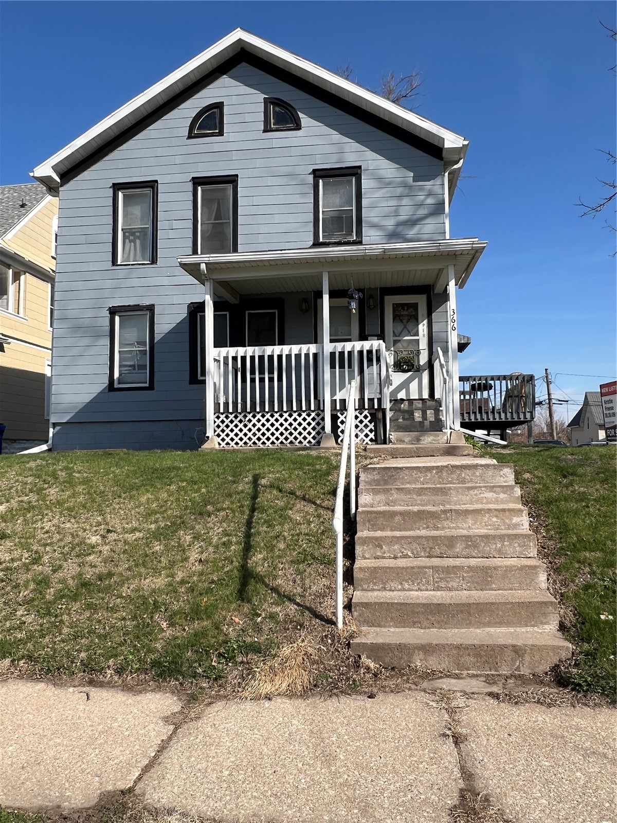 366 7th Avenue SW Cedar Rapids IA 52404