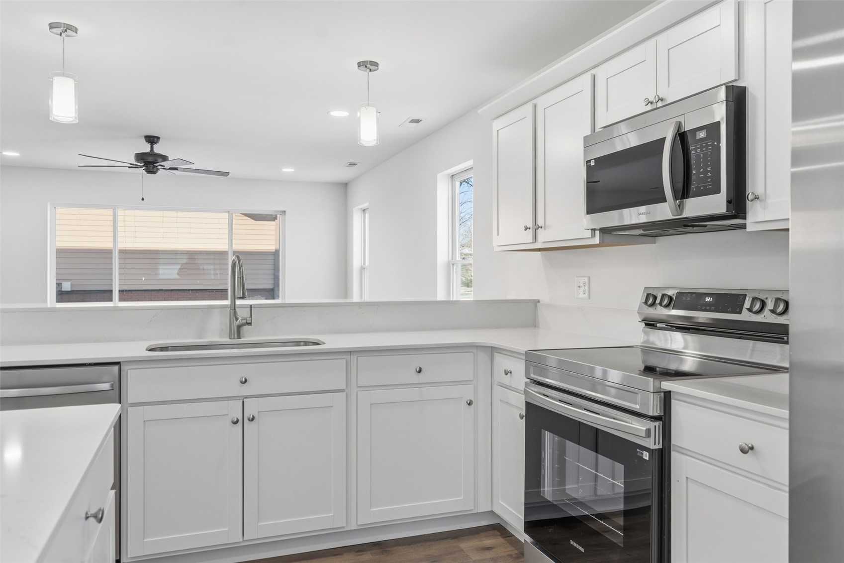 225 Clymer Road Hiawatha IA 52233