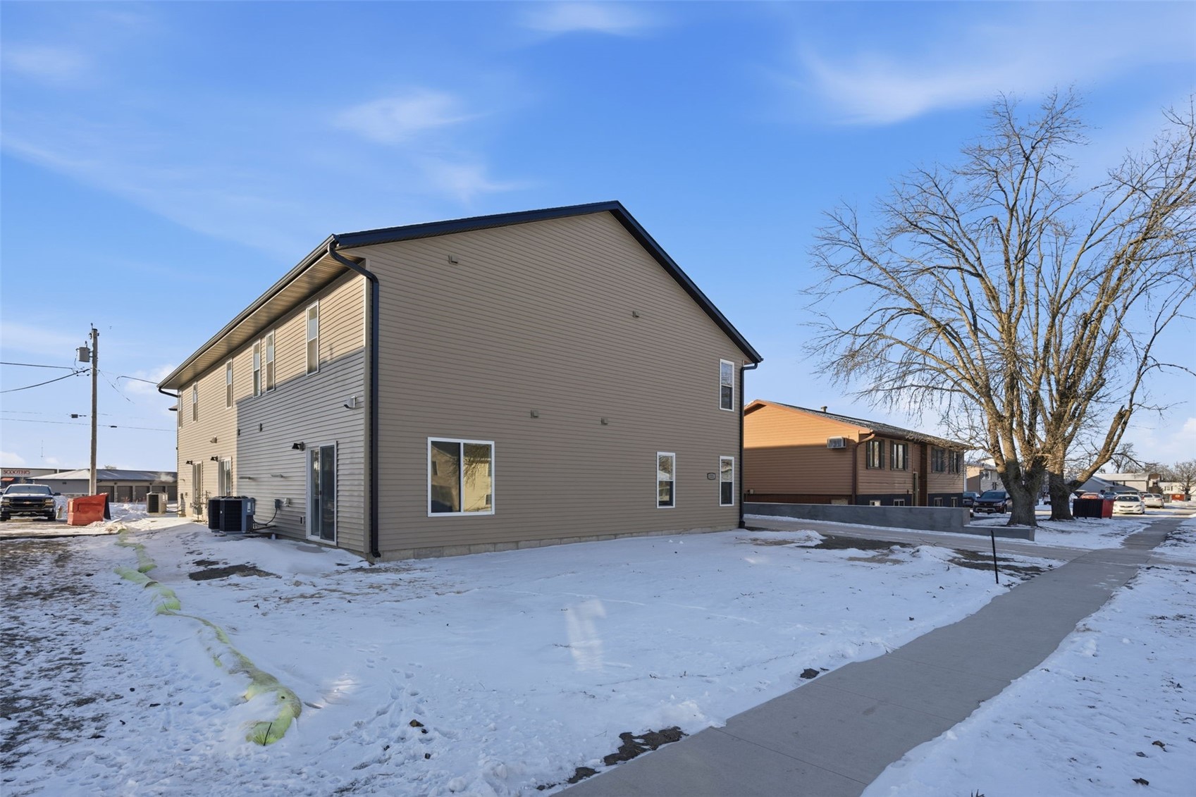 225 Clymer Road Hiawatha IA 52233