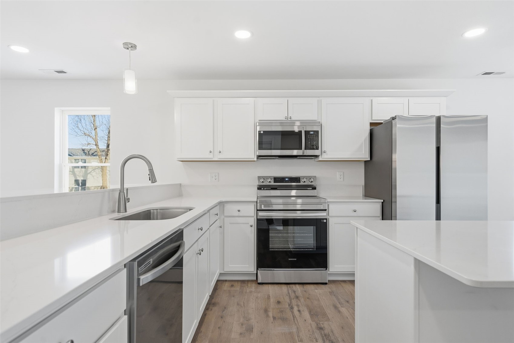 225 Clymer Road Hiawatha IA 52233