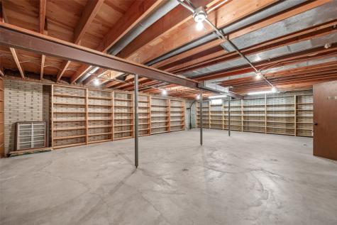1080 9th Avenue Marion IA 52302