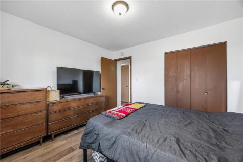 410/412 9th Avenue Clarence IA 52216