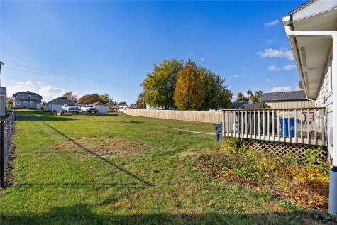 410/412 9th Avenue Clarence IA 52216