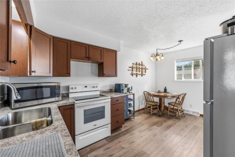 410/412 9th Avenue Clarence IA 52216