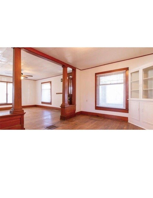 731-733 5th Avenue Marion IA 52302