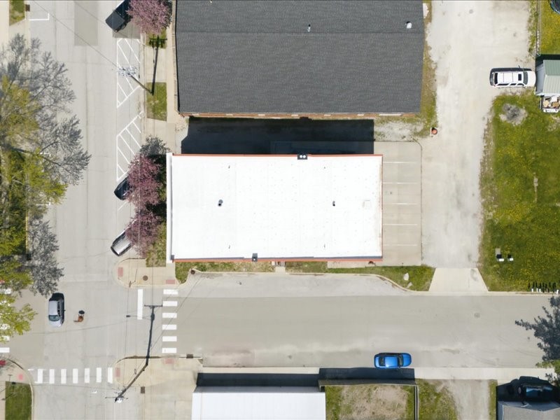 230 S Dubuque Street Solon IA 52333
