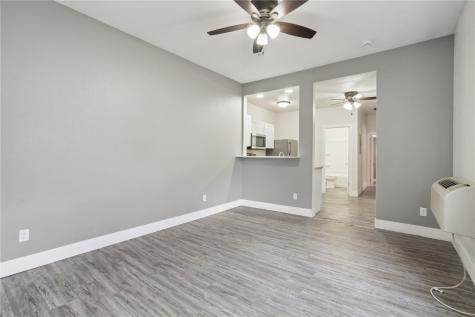 702 9th Street SW Cedar Rapids IA 52404