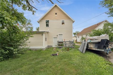 702 9th Street SW Cedar Rapids IA 52404