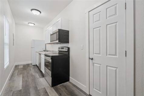 702 9th Street SW Cedar Rapids IA 52404